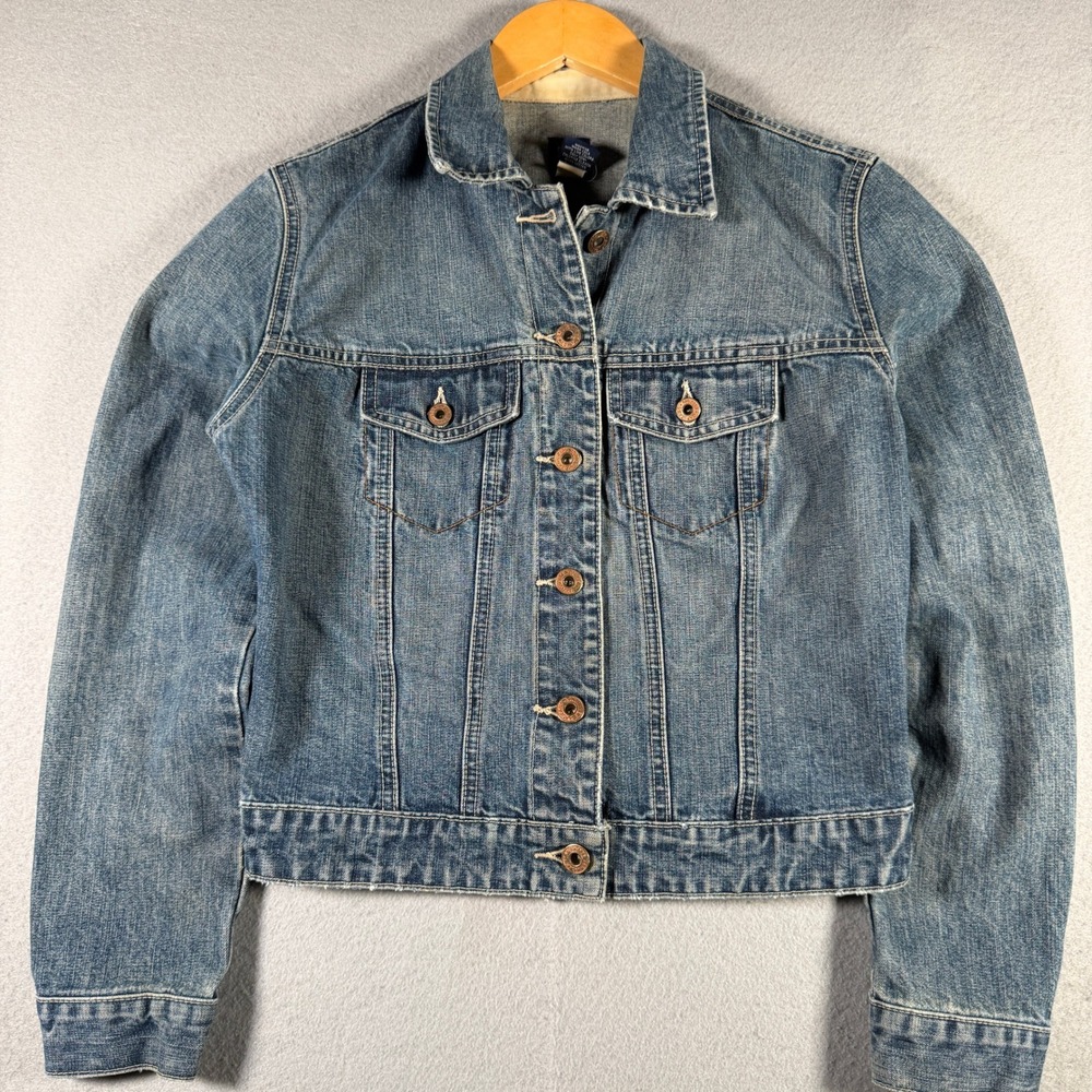 Gap Womens XS Blue Denim Trucker Jacket 100% Cotton Medium Wash Vintage Style